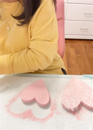 Shabby Chic Hearts | Designs by Dina