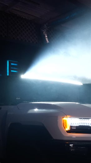 Factory look, maximum output 🤌 Our Hummer Curved Light Bar follows your factory lines for seamless style but lights up the night like nothing else. #ORACLELights #ORACLEBuilt #Hummer | Oracle Lighting