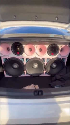 BPS AUDIO on Instagram: "SIMPLEMENTE LA PRECION‼️😍 ✅ 12-1600MB 🤯🏃🏽‍♂️ EN ESPECIAL POR $119.00 🔥🔥🔥🔥 👉🏻Solo En Dealers Autorizados 🇵🇷 (NOSENVIAN)🎥 🟢🟢 LA VERRRRRRDECITA 🟢🟢 La Más Pegá 🔥 ✅ Pídelas en tu Sound Center más cercano 🛒 Para Compras Online: bpsaudio.com 🇺🇸 Envíos Gratis en USA #voceteo #bpsaudio #caraudio #chipeo"