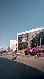 Marc Jacobs Fall 2023 on Sunset Blvd in Los Angeles. Shot by timelapseworlds. | Marc Jacobs