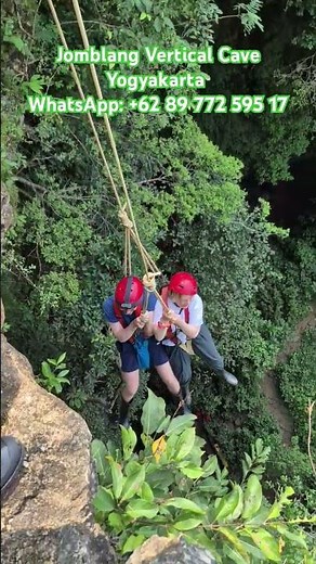 Jomblang Vertical Cave Tour from Yogyakarta. By Wahyu Travel Indonesia: Guide Francophone Yogyakarta