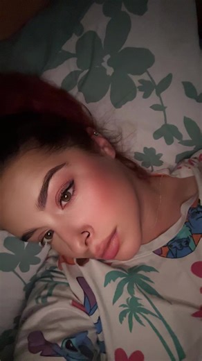 If only people could see what the lyrics mean then people would understand 😔#mentalhealthmatters #itsoknottobeok🧡