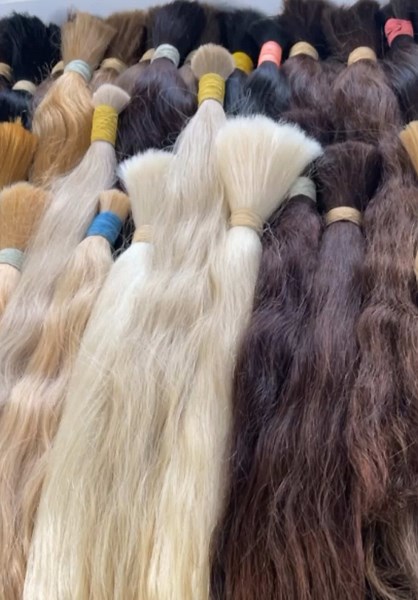 It all starts with the perfect ponytail. We only use the finest Slavic hair to custom-make our extensions. 💫 #LuxuryHair #SlavicHair #CustomExtensions #fyp #besthairextensions #russianhair #hairextensionslondon #microringextensions #hairextensionspecialist #virał #explore #exploremore