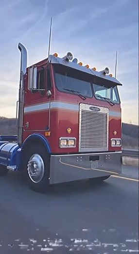1985 Freightliner FLB cab-over #Transformers