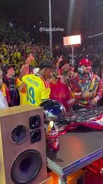🤯 El campeón del mundo 🏆🇪🇸Lamine Yamal en la Comuna 13 de Medellín 🇨🇴 junto a Ryan Castro.