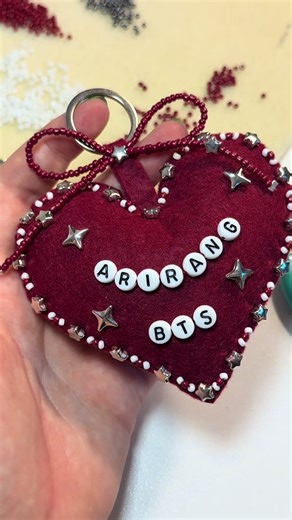 DIY Felt Bag Charm: BTS ARMY Project