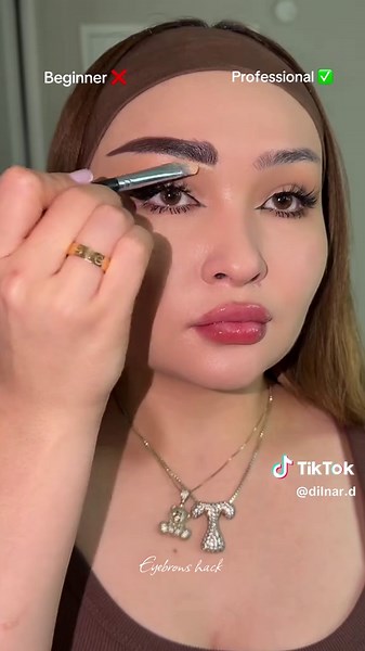 Eyebrows tutorial for beginners #eyebrowtutorial #eyebrowhack #makeuphacks #2016makeup #makeuptrend