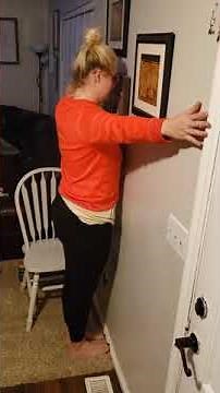 Man VS Woman - Chair Lift Challenge