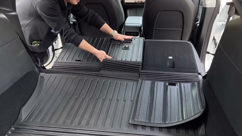 Amazon.com: Razer Wolverine V3 Pro Wireless Gaming Controller: Licensed for Xbox Series X|S, Xbox One, Windows PC - 6 Remappable Buttons - Fast Triggers - Customizable Thumbsticks - Wired Tournament Mode - Black : Everything Else