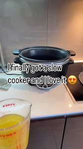 My first ever slow cooker recipe. Chicken and sweet potato satay curry 😍👌🏽 I know I am 10 years late to this party but I can’t believe how good slow cookers are. They are so easy to use and make the food taste so good especially chicken and meat. Would you like to see more slow cooker recipes? | The Body Coach