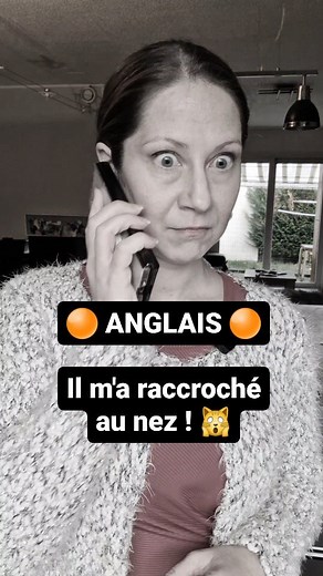 ■ Aide 💚👇 Reel de niveau faux débutant > intermédiaire donc je ne reviens pas sur les bases volontairement. 🙏 ● Temps ici : preterit. Le preterit prédomine dans ce genre de situation où l'on fait un récit (comme quand on raconte une histoire) même s'il n'y a pas de marqueur passé. Rappelez-vous que s'il y a une date passée > il y a du préterit, mais s'il n'y en a pas, cela ne veut pas dire qu'on ne mettra pas de preterit pour autant ! Surtout en américain où le préterit est bien souvent préfé