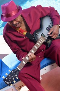 Music Legend Charles Wright Returns with New Music and a Compelling Memoir!