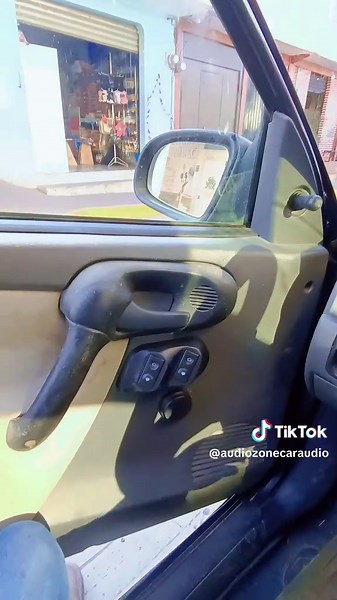 Instalación de Elevalunas Eléctricos para Chevy C2 2004