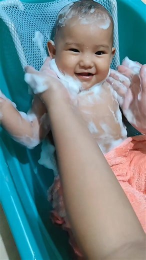 Gentle 2-in-1 Baby Shampoo & Body Wash Review