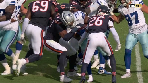 Javonte Williams spins and drags Bears defenders for tough run
