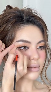 2.5M views · 35K reactions | Lại là tips kẻ mắt siu nét  #makeupdep #makeup | Mai Lê | Facebook
