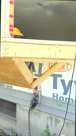 1.7K views | How to cut perfect triangle. #remodeling #diy #woodworking #homeimprovement #pageviralシ゚ #foryoupagereels #reelsfypシ #foyyoupage #viralshorts #pageforyou #virals #shorts | Maria Jones | Facebook