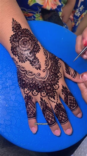 Tutorial Henna untuk Pernikahan di Pekanbaru