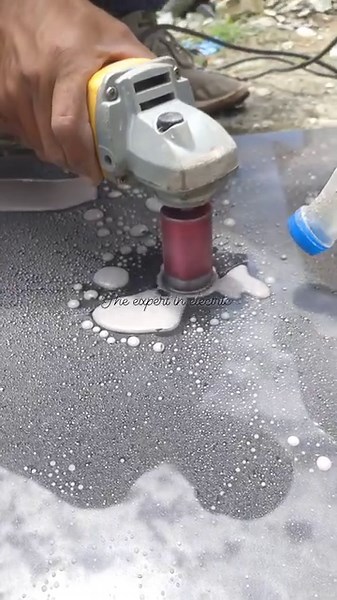 30K views · 55 reactions | How to use a diamond core drill The secret A making big holes #coreworkout #corebit | The Expert In Electric | Facebook