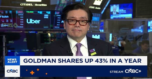 Tom Lee: Energy and basic materials are the top sector picks this year
