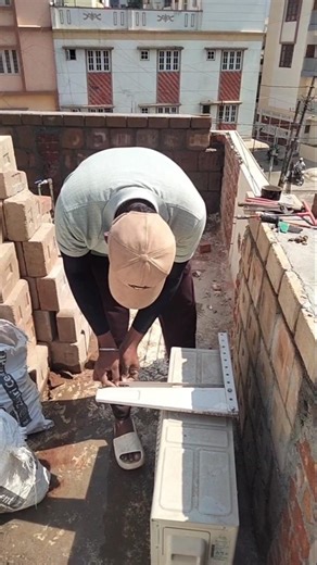 LG split AC dismantling work