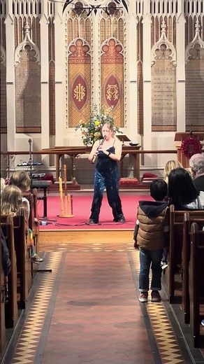 Sarah Jeffery ‪@Team_Recorder‬ plays Badinerie by J S Bach at LIFEM 2025