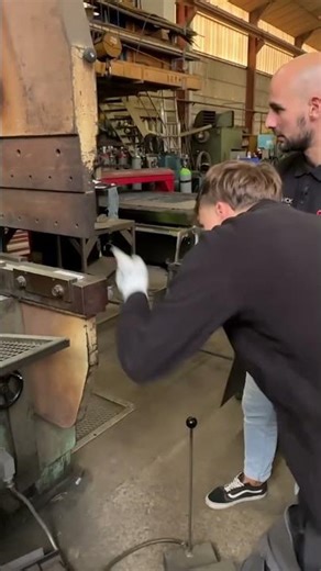 Bending Parts in Boilermaking: Tips and Methods #trades #boilermaker #boilermaking #metal