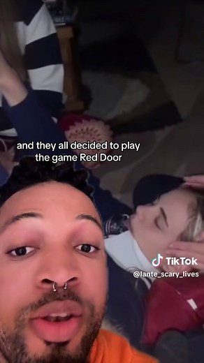 Horrorfantasies 💎 (@lante_scary_lives)’s video of Cat Scratch Game