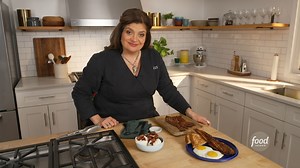 28K views · 279 reactions | Alex Guarnaschelli goes over the basics of bacon before making her sweet and crispy candied bacon that makes the perfect side or topping for any dish! 肋 The battle is all about bacon on #AlexVsAmerica TONIGHT at 8|7c. Save the recipe: https://foodtv.com/3wsMCKc | Food Network | Facebook