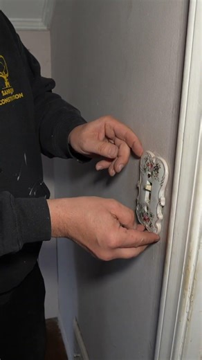 Almost Got Electrocuted From Lightswitch