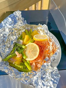 Salmon and asparagus always go better together—and best on the Edge Electric Grill made by Dininwithjas. | Char-Broil