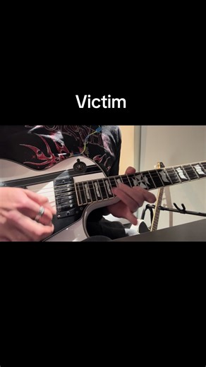 Avenged Sevenfold's Victim Solo Cover