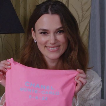 Inside my beauty bag video