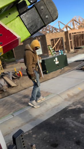 Construction#viral #fyi #foryoupage #framing #foryoupages #hammer | Framing Construction