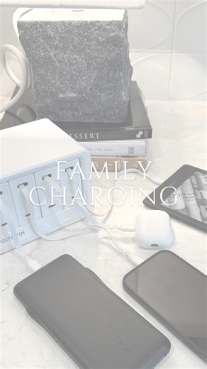 The Gather Co | Daily Deals & Must-Haves on Instagram: "EVERY COMMENT will get the link to the charging station we didn’t know we needed👏🏼🔌 One compact setup that charges multiple devices at once, keeps cords tidy, and works perfectly for home offices, nightstands, or shared spaces✨"