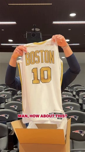 New England Patriots on Instagram: "This year’s @celtics City Edition jerseys are clean 😮‍💨"