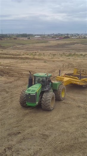 #johndeere #earthmover #dirtwork #fyp#scraper