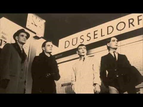 Kraftwerk vs Coldplay - Computer Talk