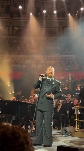 @samsmith on Instagram: "I’m Not The Only One at the Royal Albert Hall 🖤"
