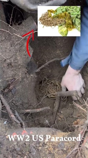 We Found WW2 82nd Airborne Parachute In A Soldiers Foxhole!