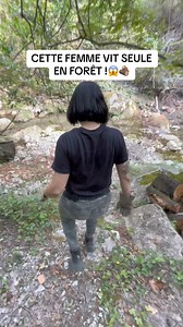 Cette femme vit seule en forêt !😱🌳 Je suis allé à la rencontre de Diane, alias @Je suis ferale sur Internet, qui vit en autonomie hors-réseaux et isolée du monde. Un mode de vie particulier qu'elle a choisit il y a plusieurs années déjà ! Abonne-toi pour embarquer dans l'aventure !🙏 - - #nature #Sauvage #forêt #lifestyle #Autonomie | Michaelzoicas