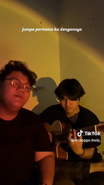 Semoga dengan lagu ini bakal lebih peka 😅 #budidoremi #12345budidoremi #coverlagu