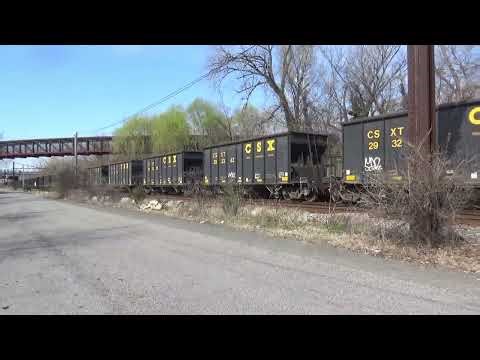 #21153 CSX B455 Empty rock runner