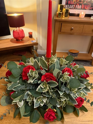 Beautiful Luxury Red Rose Centrepiece. - Etsy