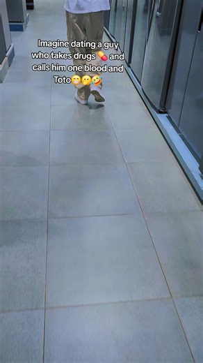 Dating is not bad but a drug dealer or drunkard will never take you anywhere so 🤷 why not setting for a man and not boy #drunkard #love #oneblood