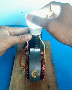 make two parallel copper coils produce 220v free electricity | Free Energy Generator