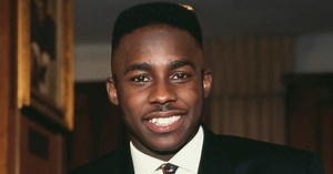 Desmond Howard Looks Back at Iconic Heisman Pose 30 Years Later (Exclusive)