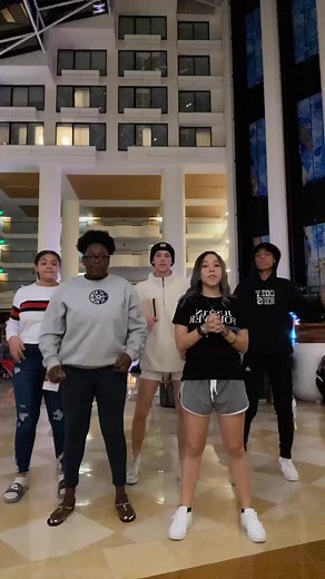 I miss this already 🥺 @temya_underhill @_b1anca_ @dillon.now17 @larrayeeee #foryou #playlistlive2020 #tiktokplaylist #xyzcba #hype #foryoupag #fy