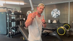 5 Ways Chris Hemsworth Stays in Superhero Shape