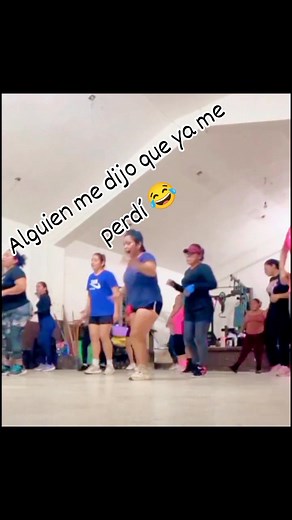 16 reactions · 8 comments | No mijo , no me estoy perdiendo , solo estoy reconstruyendome, que me van a poner en disciplina en mi denominación dicen  tampoco me interesa 藍 solo me interesa reconstruirme , la mejor terapia ❤️ #photography | Ari Lujan | Facebook